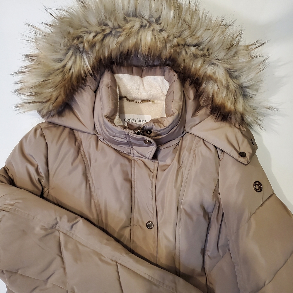 Calvin Klein Women's 3/4 Faux Fur Puffer
